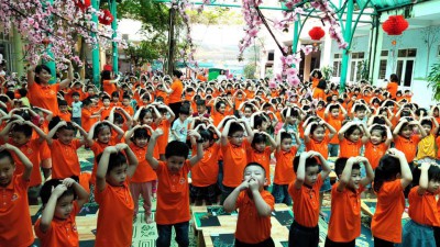 Những hoạt động trải nghiệm đầy thú vị của các bé trường Mầm non 3 - 2