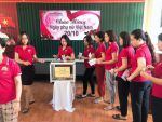 Chung tay ủng hộ đồng bào miền Trung