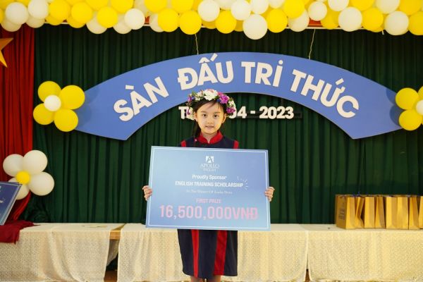 Giải Nhất: Nguyễn Ngọc Khánh Chi - Lớp A2