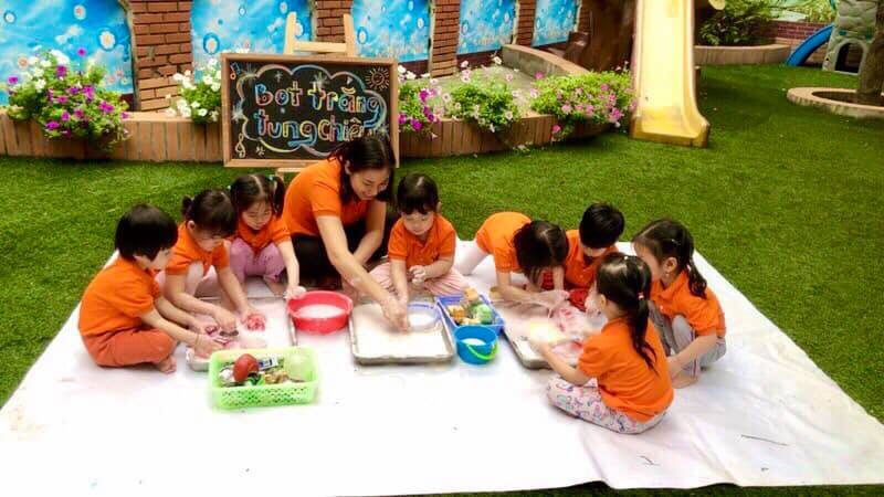 BỌT TRẮNG “TUNG CHIÊU”, LÀM CON “ĐIÊU ĐỨNG”